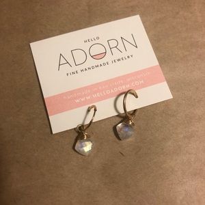 Hello Adorn/ earrings